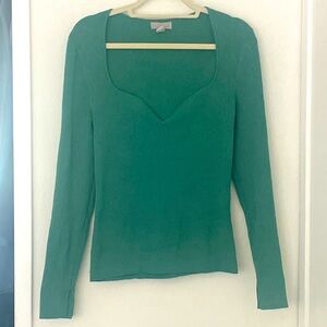 Kelly Green Long Sleeve Top with Sweet Heart Neckline